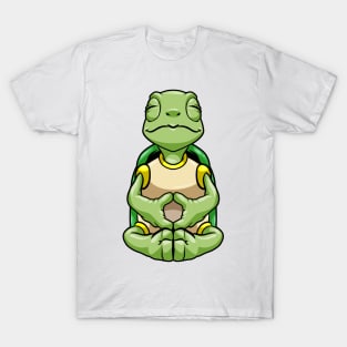 Turtle at yoga in cross legged T-Shirt